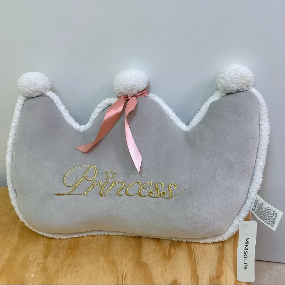 MINISO Life Princess Crown Plush Pillow Cushion – Nursery Decor/ Kids Room NWT